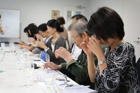 cata-de-aceite-de-oliva-y-taller-de-tapa-hispano-japonesa_29538816043_o-1-e1604851777922